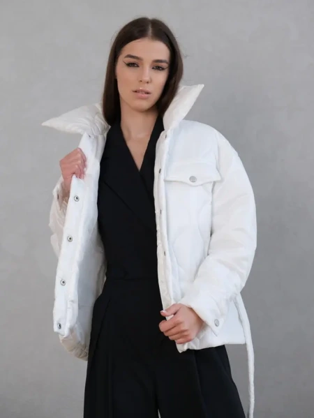 Біла стьобана куртка Картнате jacket_022024_2